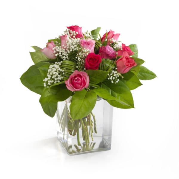Bouquet rond de roses roses